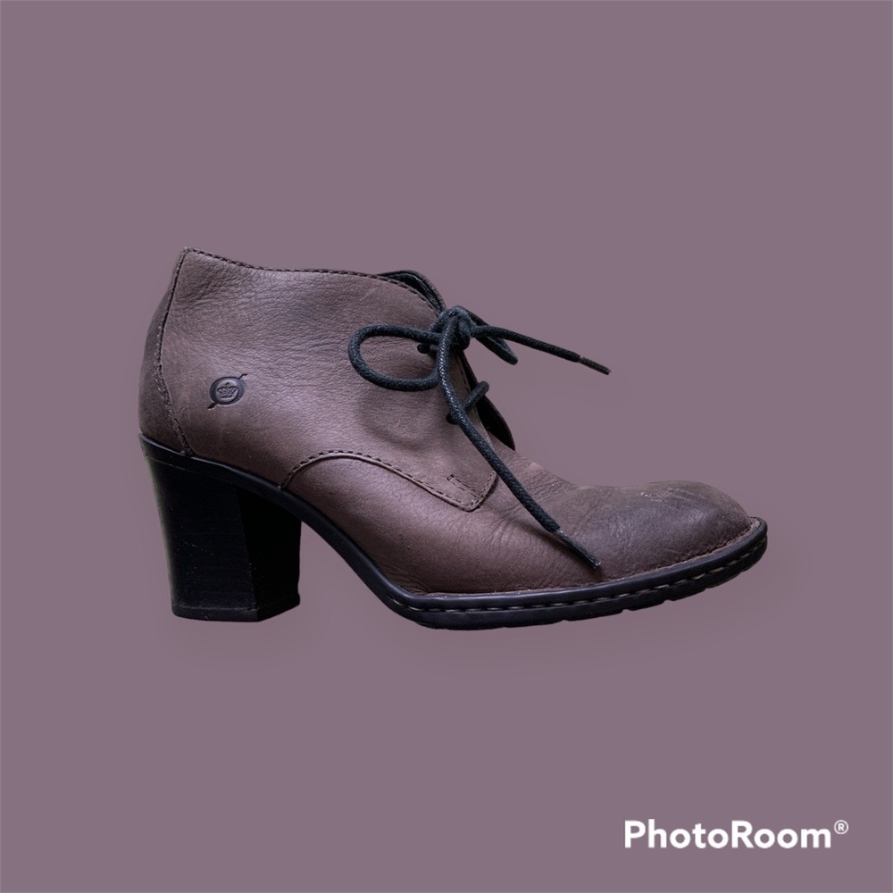 Born leather booties . Size 6 US . Brown Leather uppers and insole .